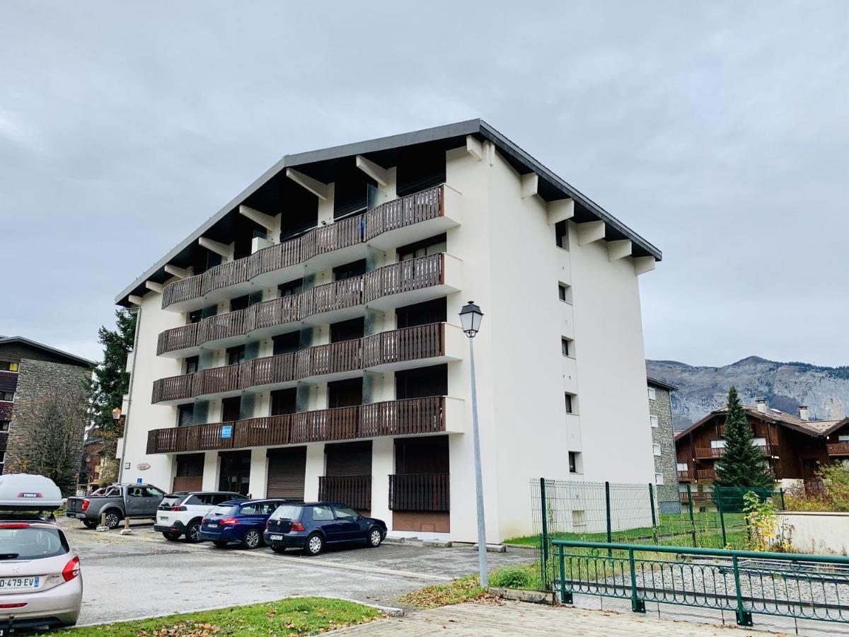 Appart Les Carroz Exterior photo